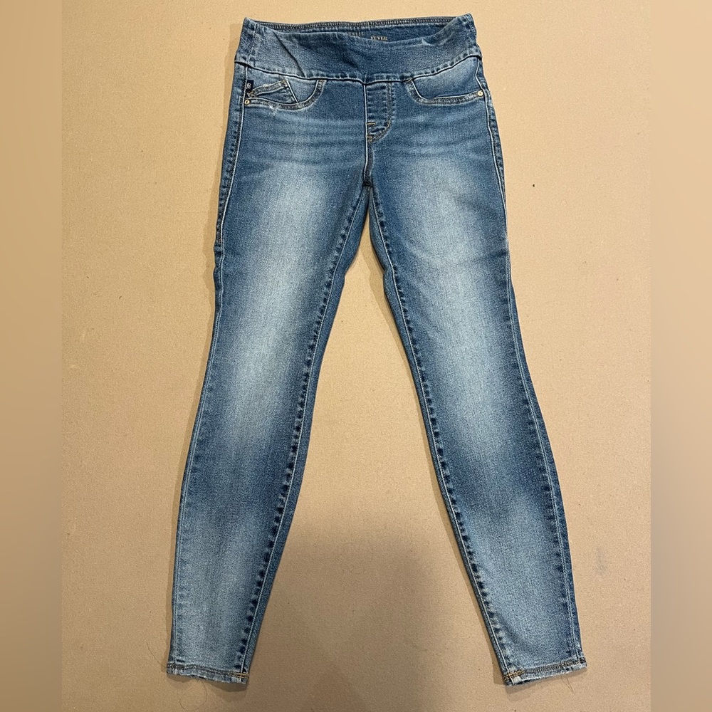 Rock & Republic Like New Medium Wash Skinny Jean Size 6